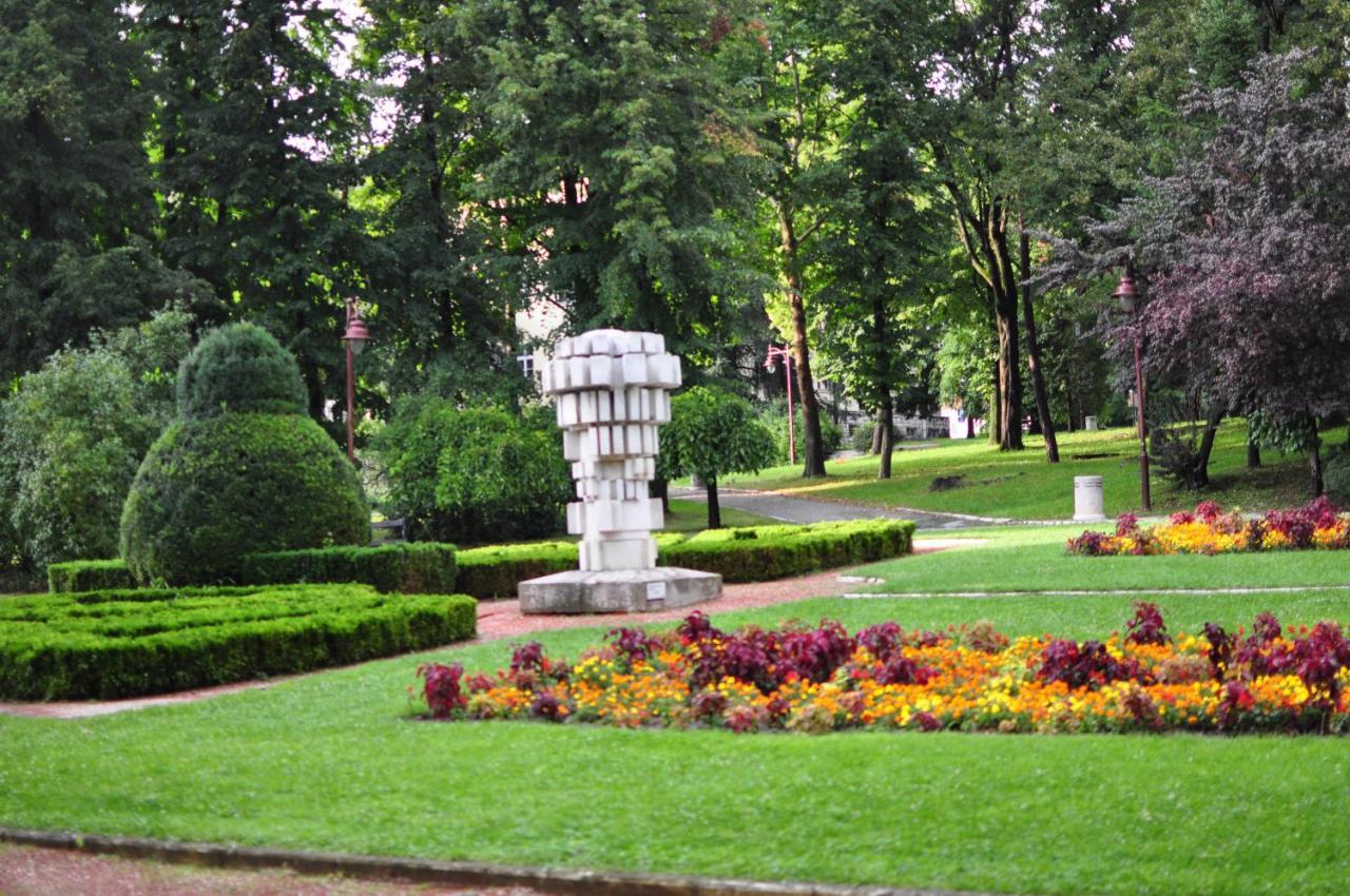 Apartamento Apartman Jazzar Arandjelovac Exterior foto